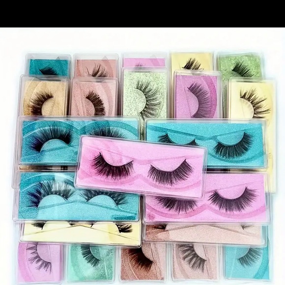 40 pairs of eyelashes - Picture 7 of 7